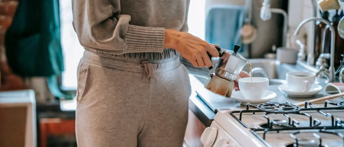 How to Make Stovetop Coffee Using a Bialetti Moka Express - Merlo Coffee